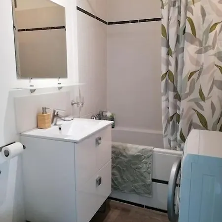 Studio Proche De Paris Avec Balcon Ensoleille Appartement Le Pré-Saint-Gervais